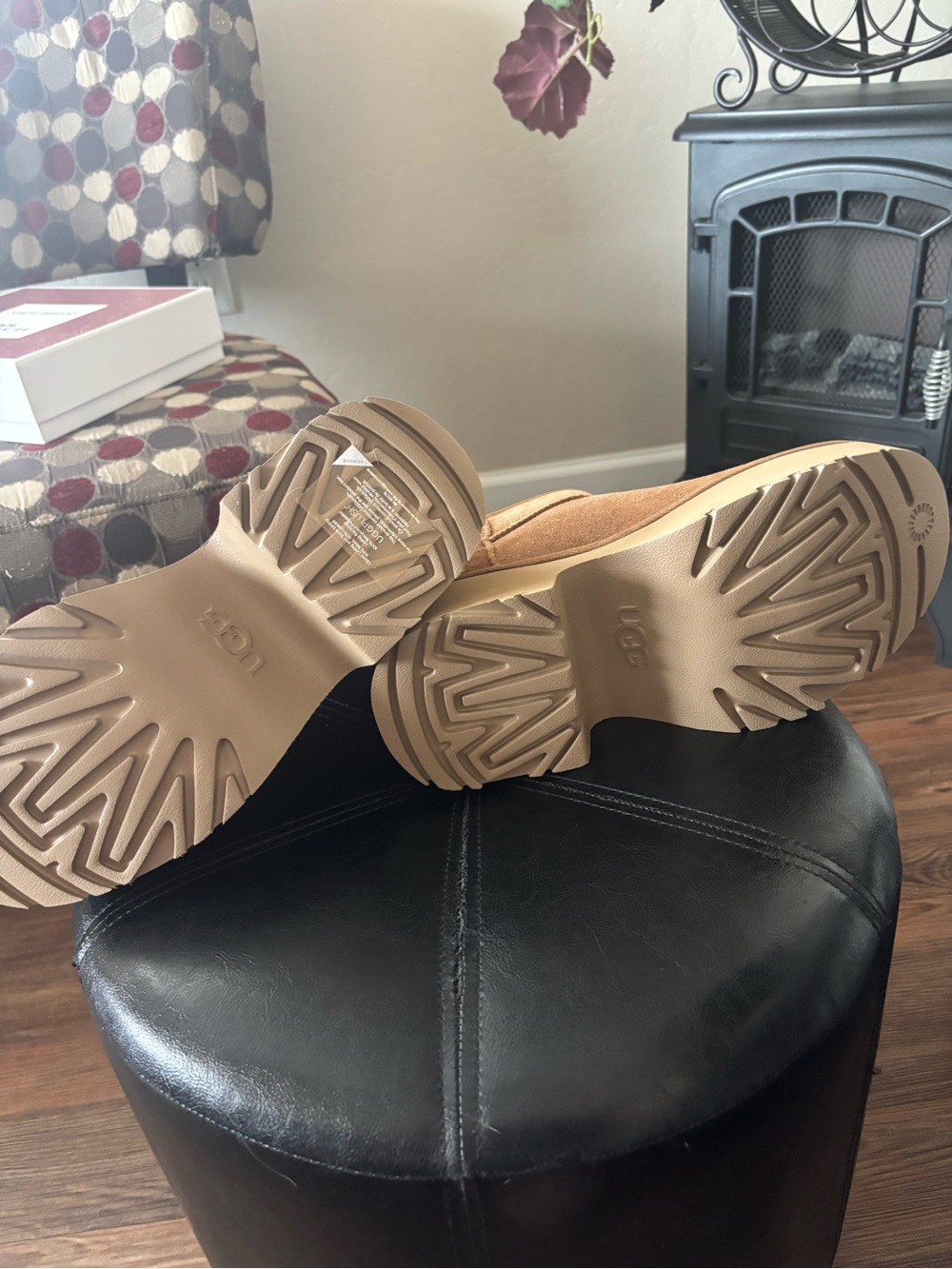 UGG Chestnut Suede Shearling-Lined Ankle Boot - Picture 6 of 7